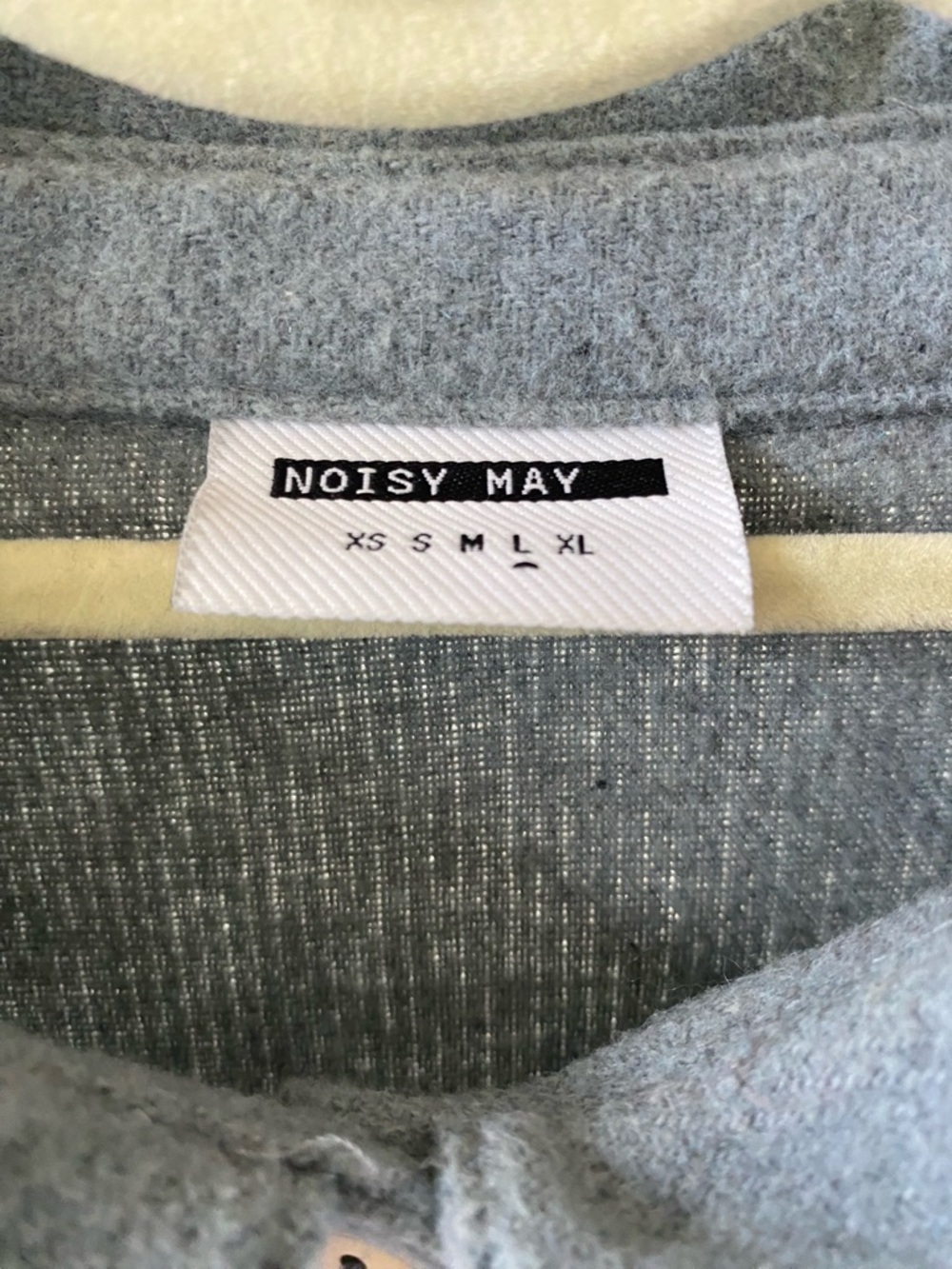 Noisy May Light Button-Up Shacket - Picture 3 of 4